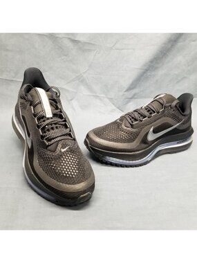 Nike Air Zoom Pegasus Premium Black Metallic Silver Women's Size 7.5 NEW IN BOX!